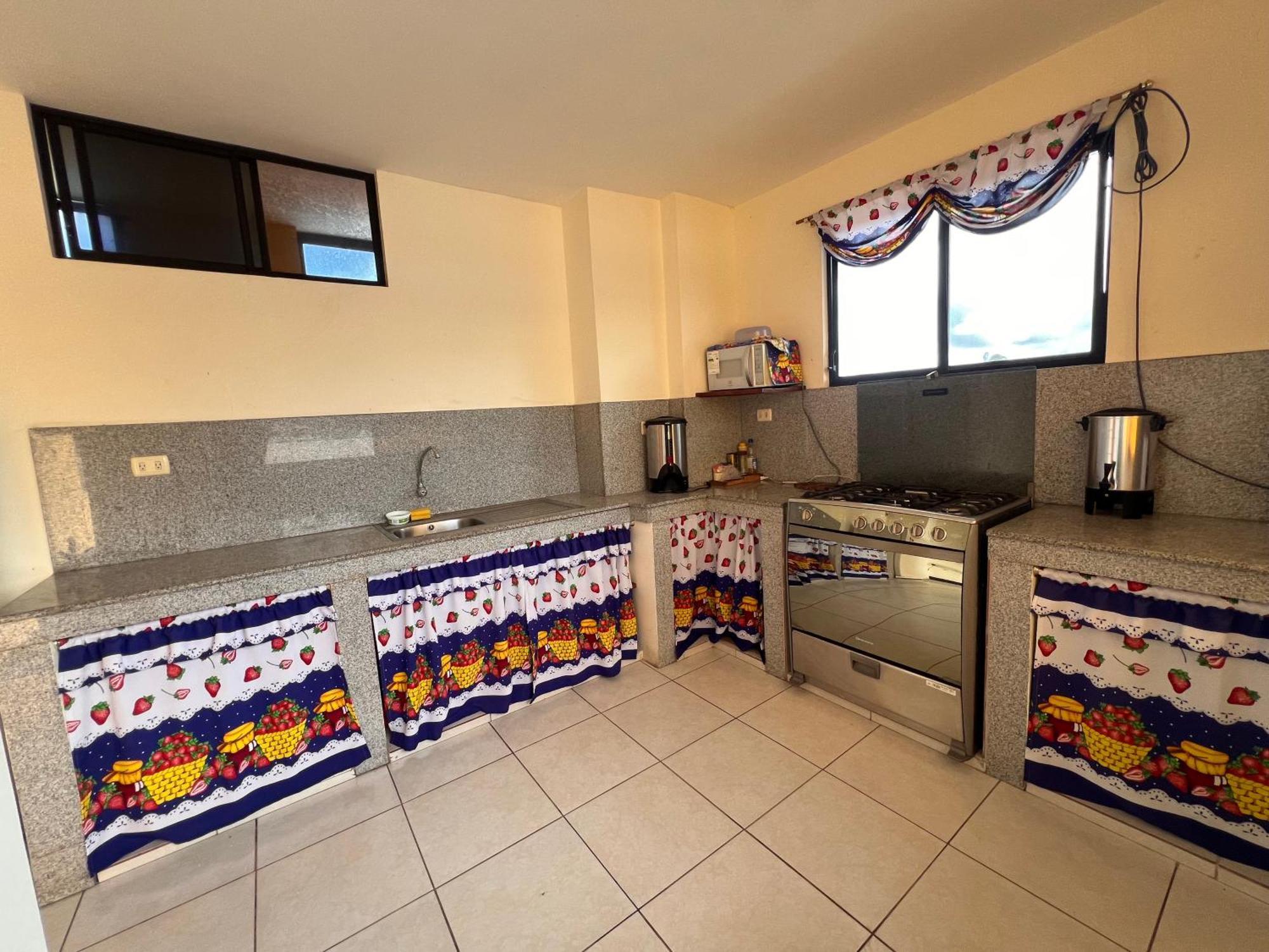 Hostal Casa Cascada 푸에르토아요라 외부 사진