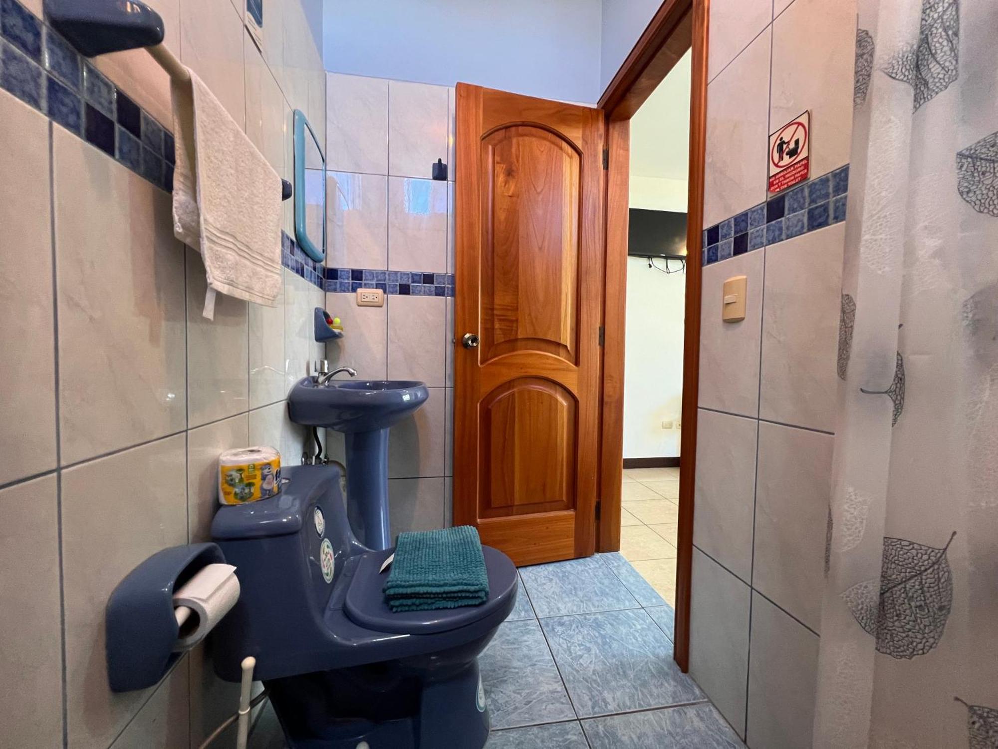 Hostal Casa Cascada 푸에르토아요라 외부 사진