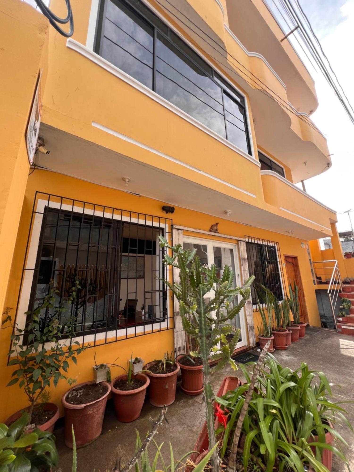 Hostal Casa Cascada 푸에르토아요라 외부 사진