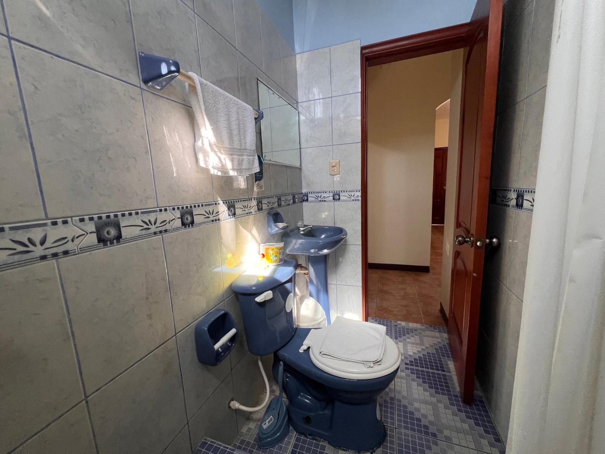 Hostal Casa Cascada 푸에르토아요라 외부 사진