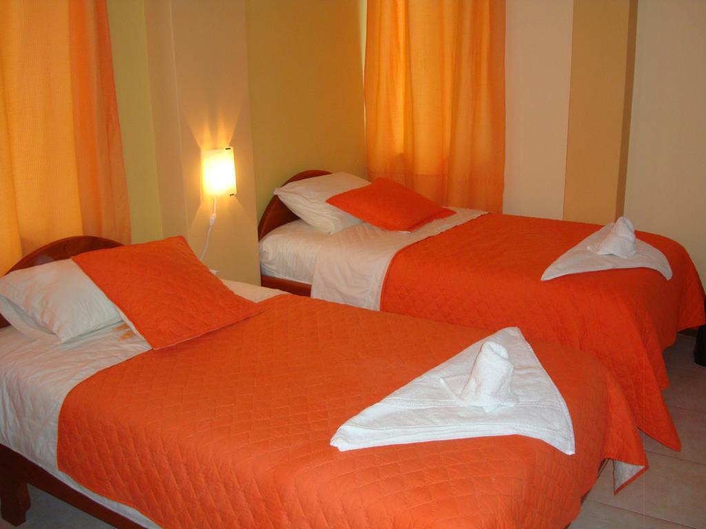 Hostal Casa Cascada 푸에르토아요라 객실 사진